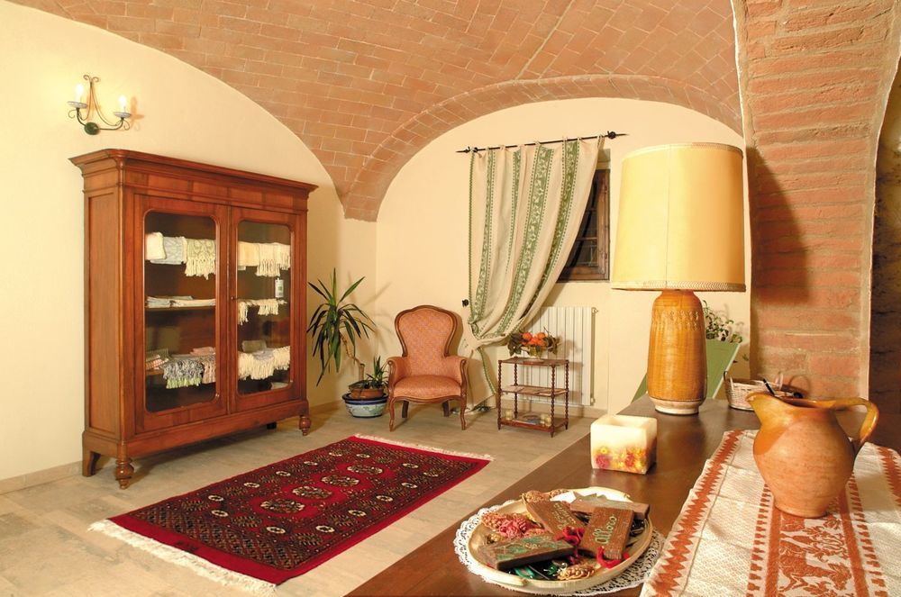 Agriturismo Tenuta Armaiolo Раполано Терме Екстериор снимка