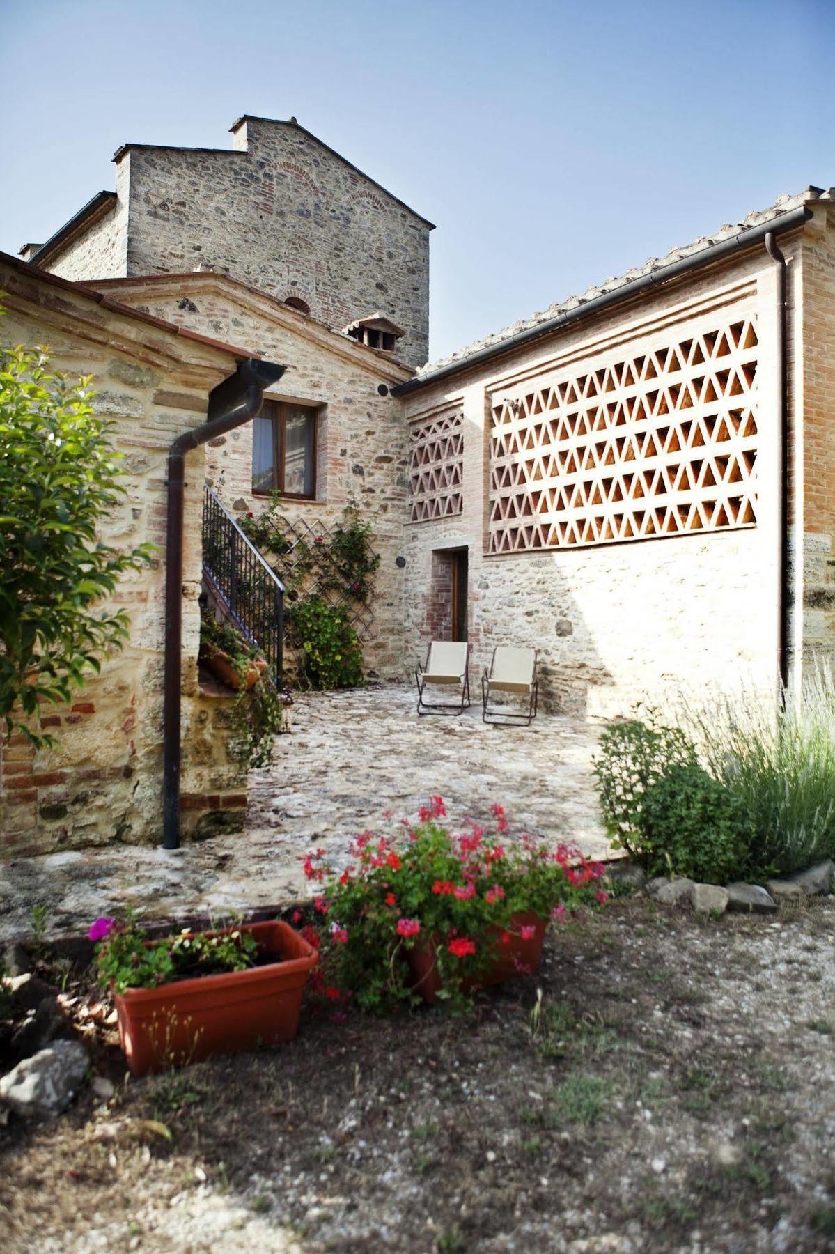 Agriturismo Tenuta Armaiolo Раполано Терме Екстериор снимка